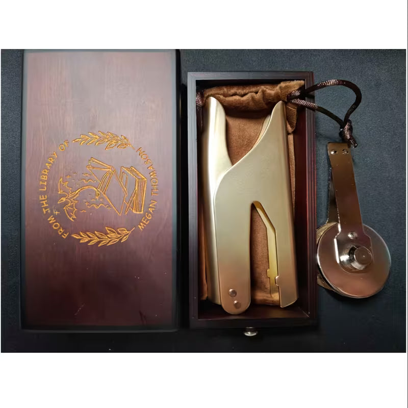 Empaque Premium para Embosser